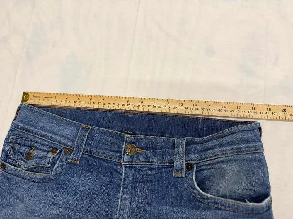 True Religion Ricky Relaxed Straight Leg Jeans Size 36